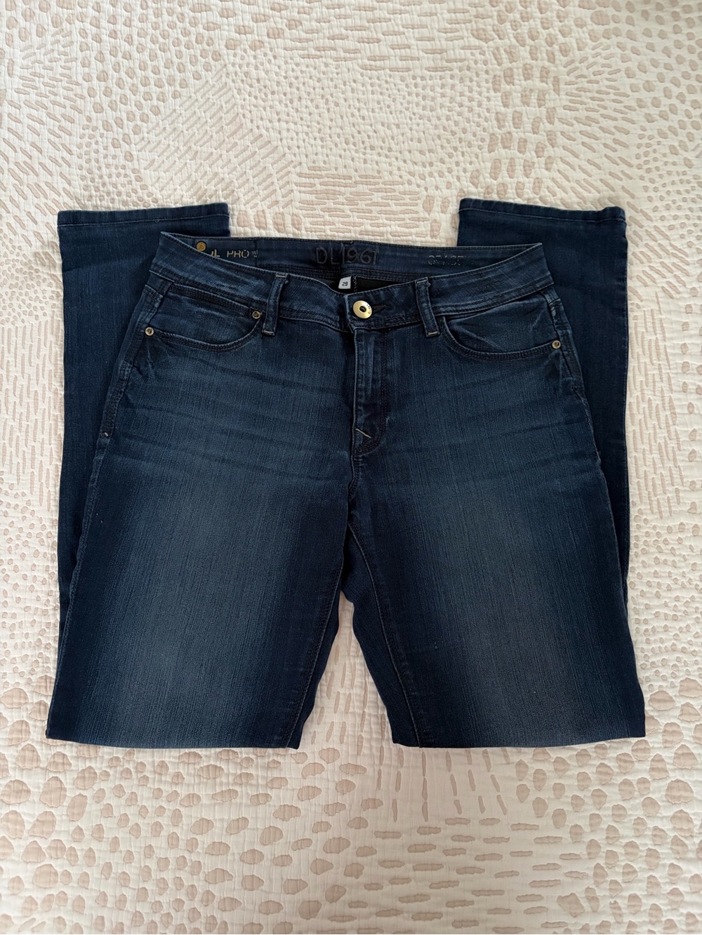 DL1961 Stretch Straight Leg Jeans